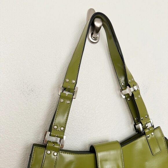 Guess Vintage Y2K Green Patent Leather Shoulder Bag G Logo Buckle Purse 2000s - Picture 5 of 15
